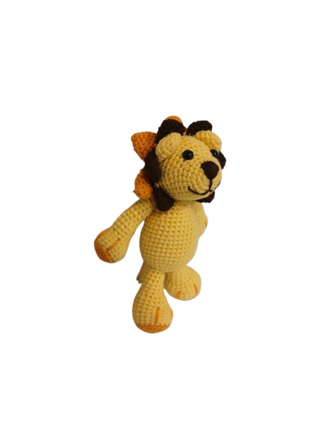 Peluche león hecho a mano a ganchillo (amigurumi). - Imagen 3