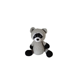 Peluche mapache hecho a mano a ganchillo (amigurumi). - Imagen 1