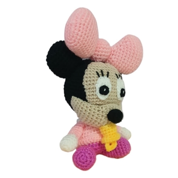 Peluche minnie mouse con chupete hecho a mano a ganchillo (amigurumi). - Imagen 2