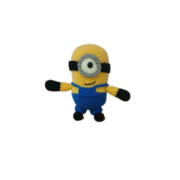 Peluche minnion gru mi villano favorito hecho a mano a ganchillo (amigurumi). - Imagen 1