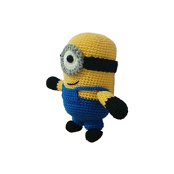 Peluche minnion gru mi villano favorito hecho a mano a ganchillo (amigurumi). - Imagen 2