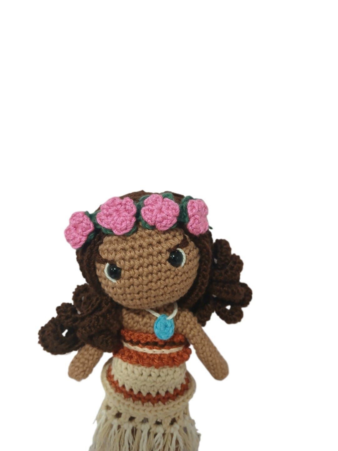 Peluche Moana princesa disney hecha a mano a ganchillo (amigurumi). - Imagen 4