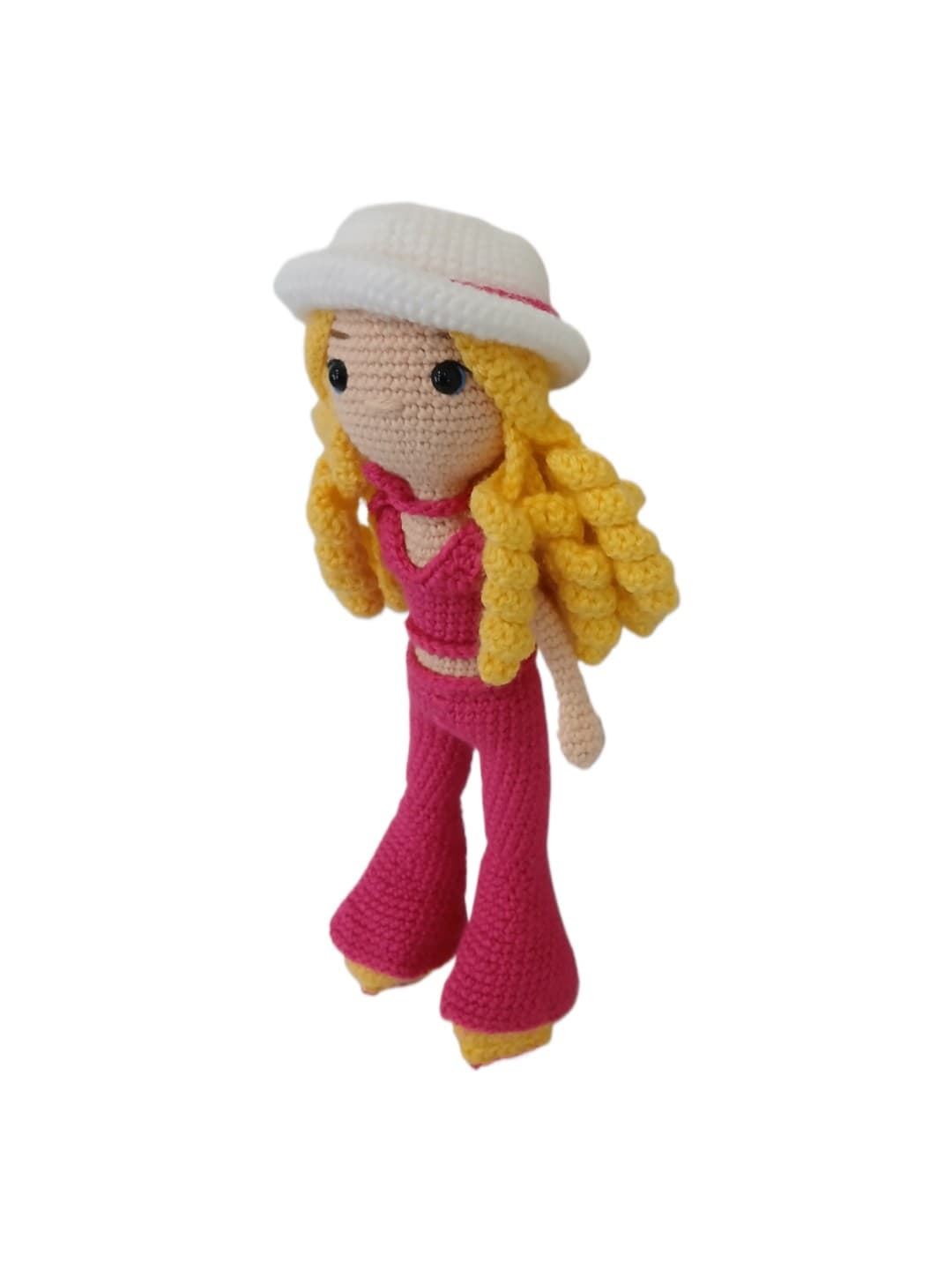 Peluche muñeca barbie patinadora hecho a mano a ganchillo (amigurumi). - Imagen 2