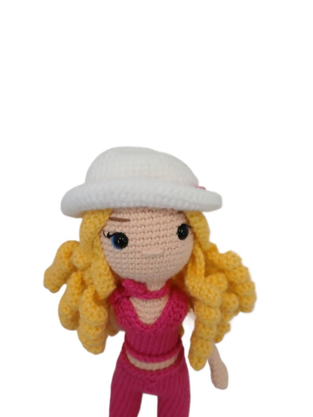 Peluche muñeca barbie patinadora hecho a mano a ganchillo (amigurumi). - Imagen 4
