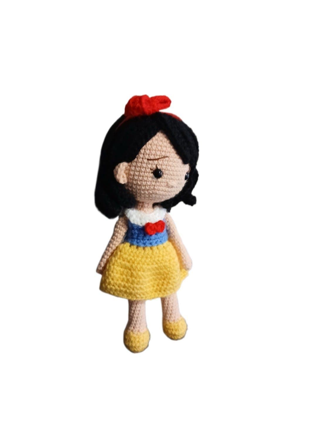 Peluche muñeca Blancanieves princesa Disney hecha a mano a ganchillo (amigurumi). - Imagen 3