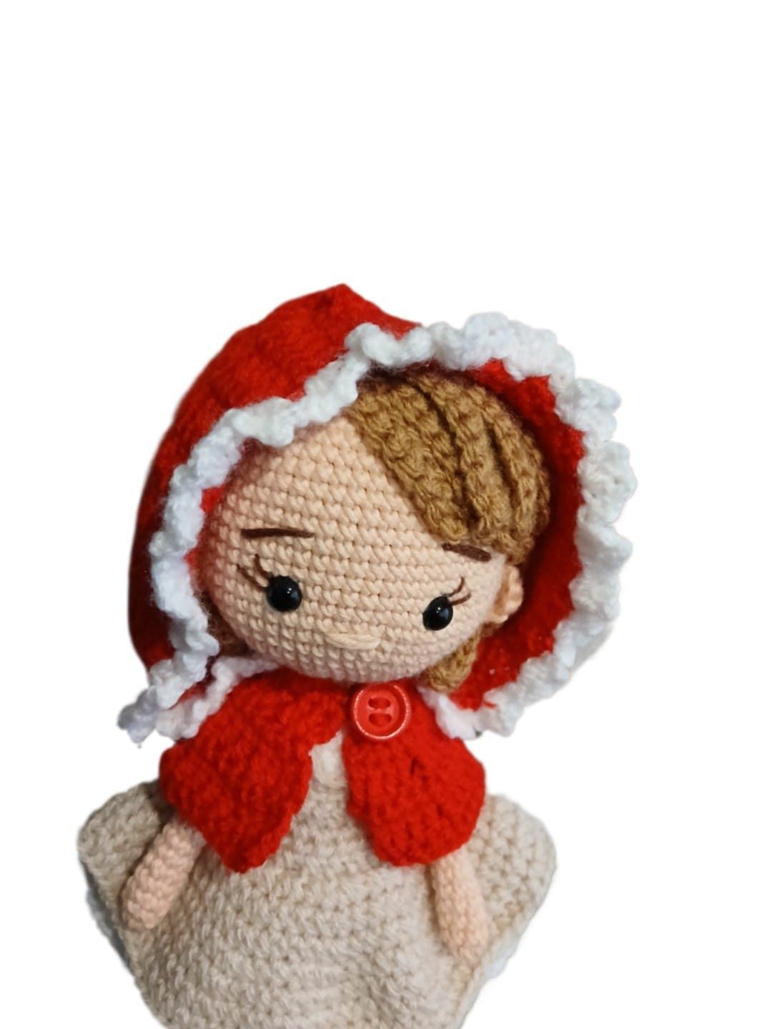 Peluche muñeca caperucita roja hecha a mano a ganchillo (amigurumi). - Imagen 3