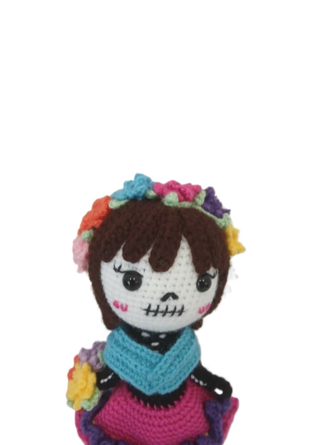 Peluche muñeca catrina hecho a mano a ganchillo (amigurumi). - Imagen 4