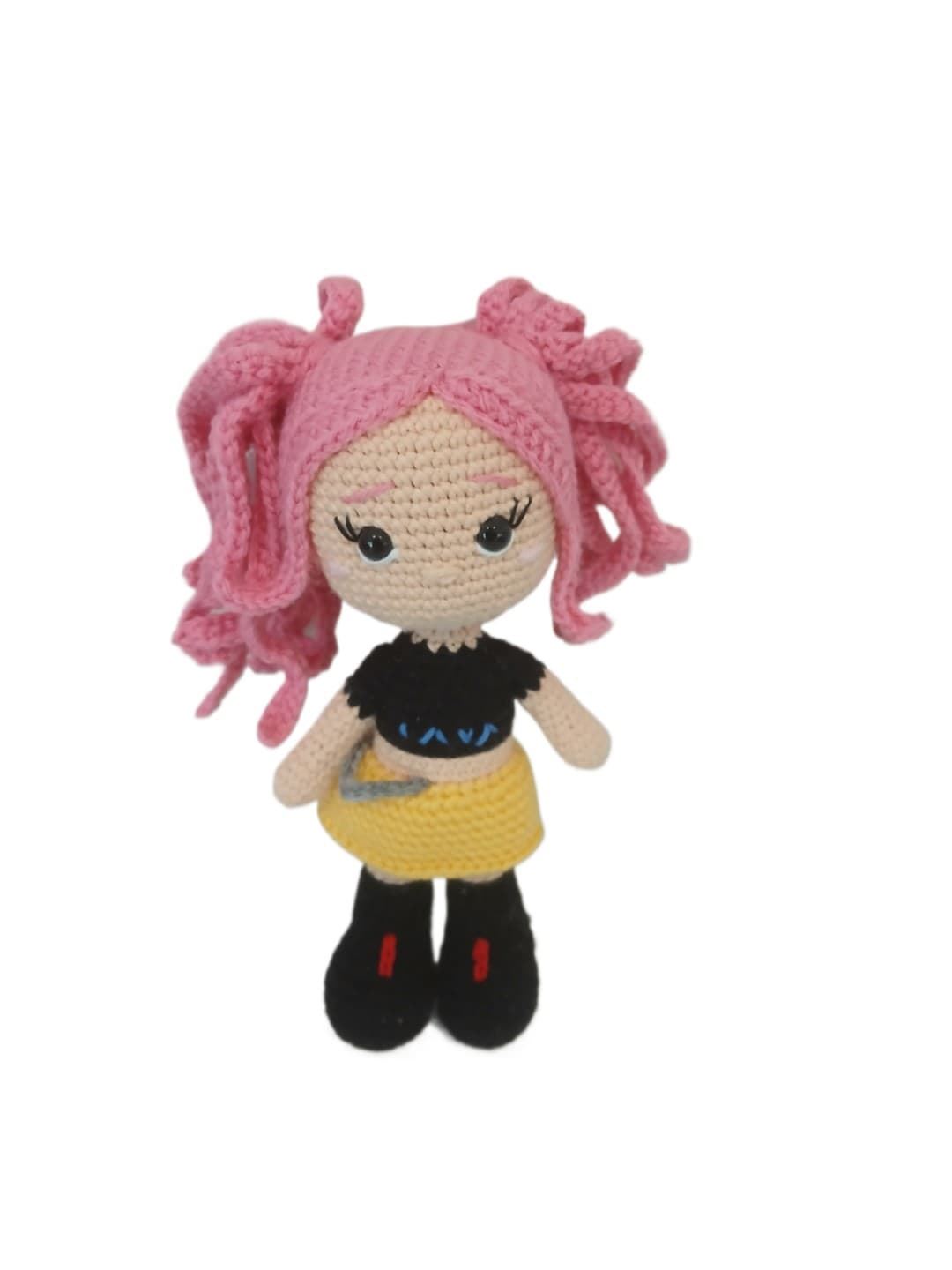 Peluche muñeca de las guerreras k- pop hecho a mano a ganchillo (amigurumi). - Imagen 1