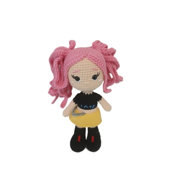 Peluche muñeca de las guerreras k- pop hecho a mano a ganchillo (amigurumi). - Imagen 1