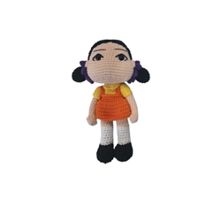 Peluche muñeca juego del calamar hecha a mano a  (amigurumi). - Imagen 1