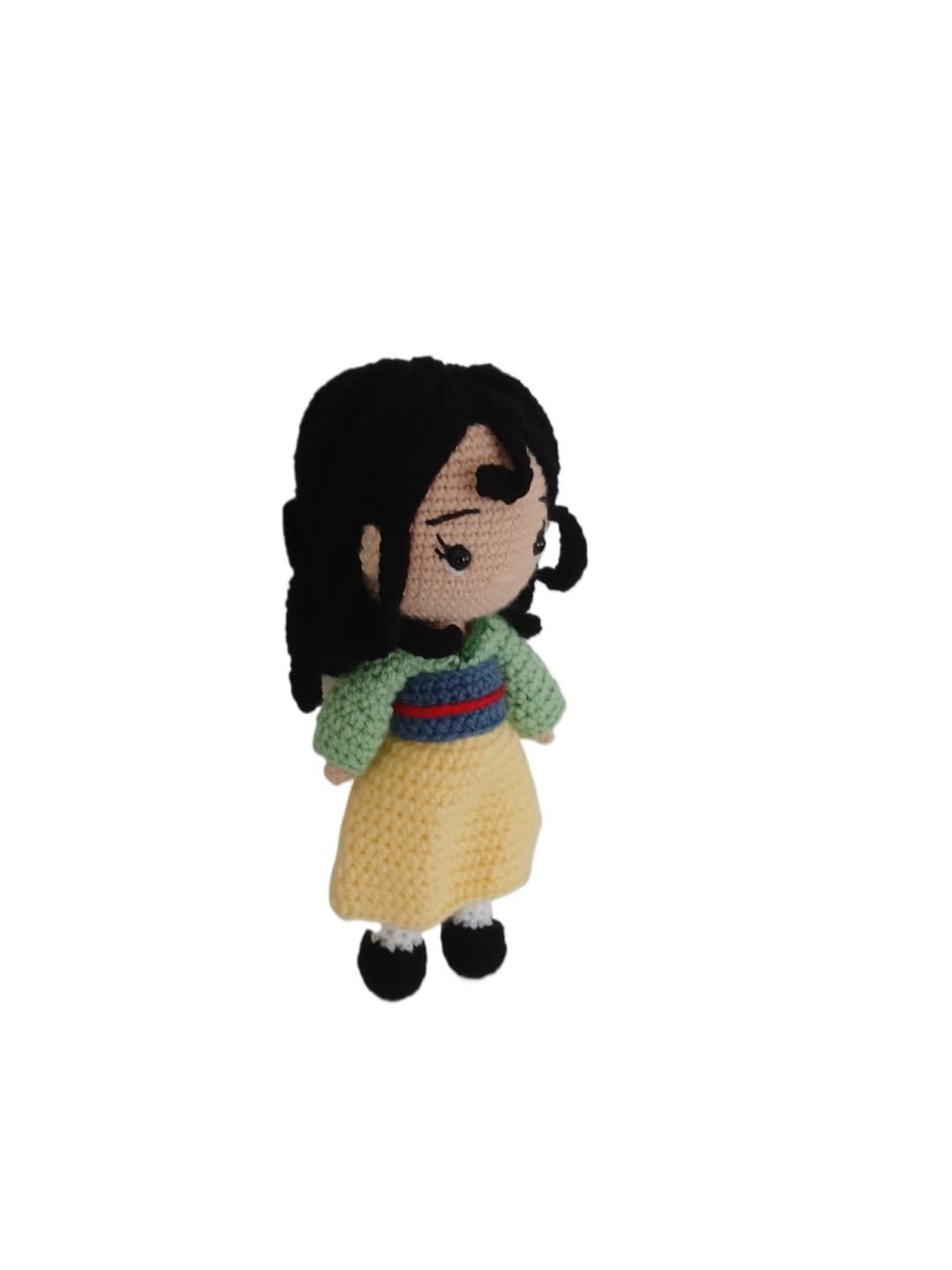 Peluche muñeca mulan princesa disney hecha a mano a ganchillo (amigurumi). - Imagen 2