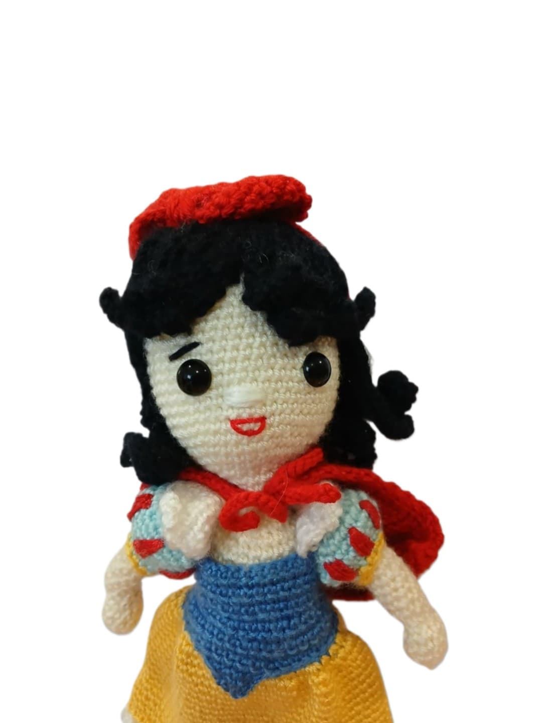 Peluche muñeca princesa Blancanieves Disney hecho a mano a ganchillo (amigurumi). - Imagen 4