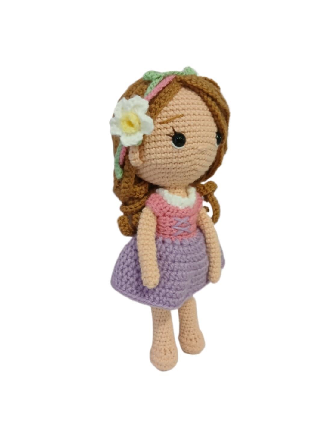 Peluche muñeca Rapunzel princesa disney hecha a mano a ganchillo (amigurumi). - Imagen 3
