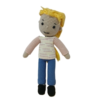 Peluche muñeca rubia hecho a mano a ganchillo (amigurumi). - Imagen 1