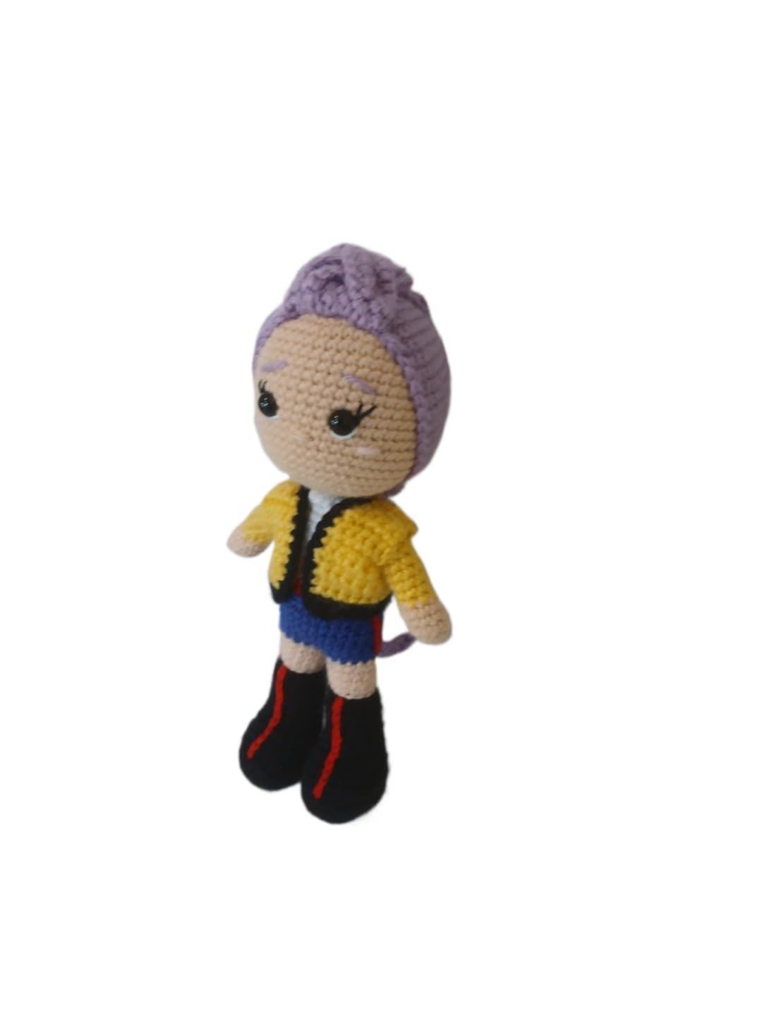 Peluche muñeca rumi de las guerreras k- pop hecho a mano a ganchillo (amigurumi). - Imagen 3