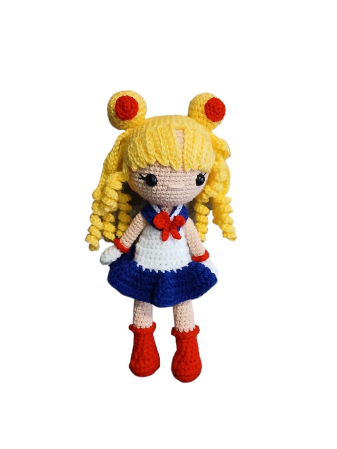 Peluche muñeca Sailor Moon hecha a mano a ganchillo (amigurumi). - Imagen 1