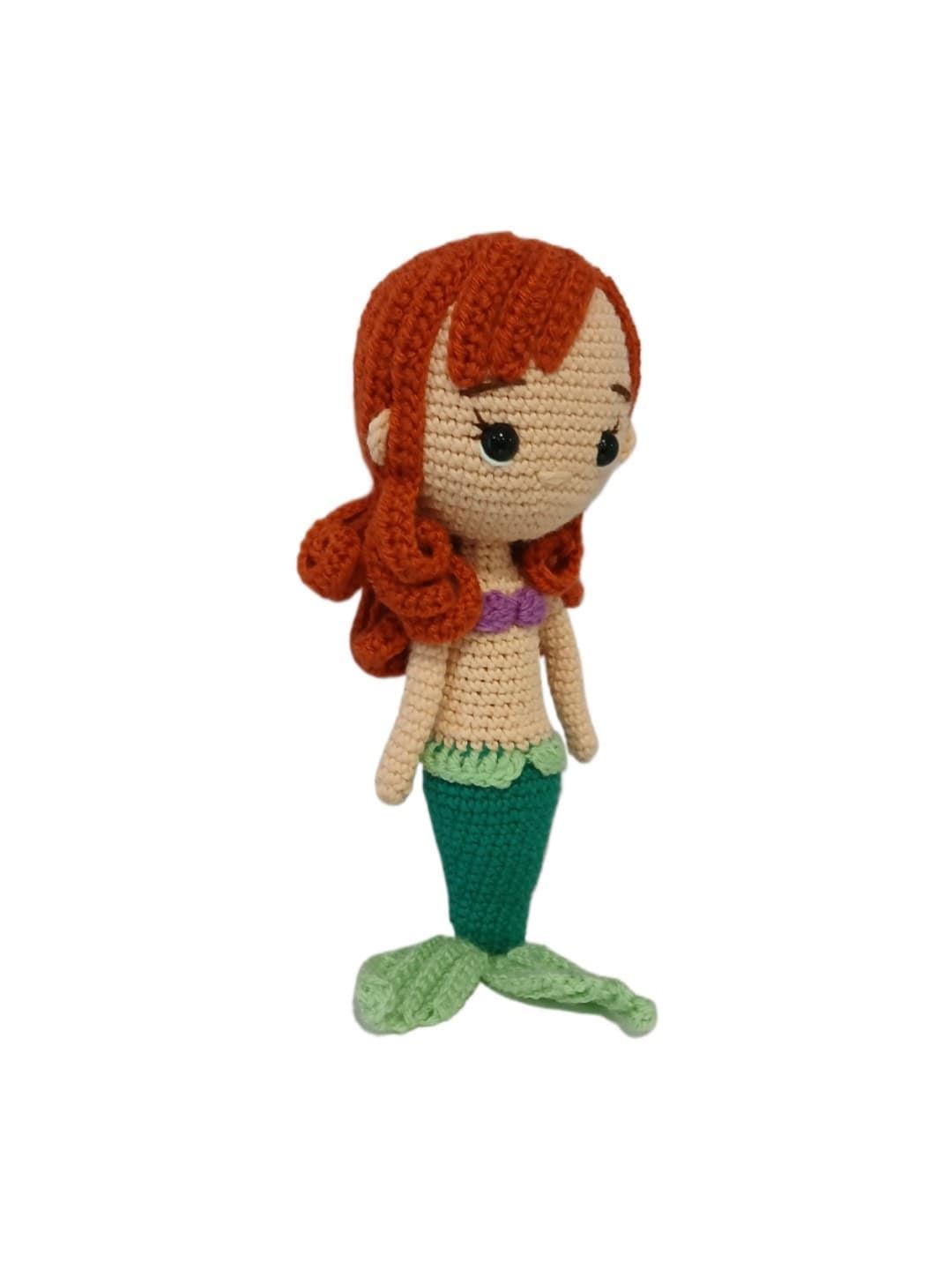 Peluche muñeca sirenita princesa disney hecha a mano a ganchillo (amigurumi). - Imagen 3