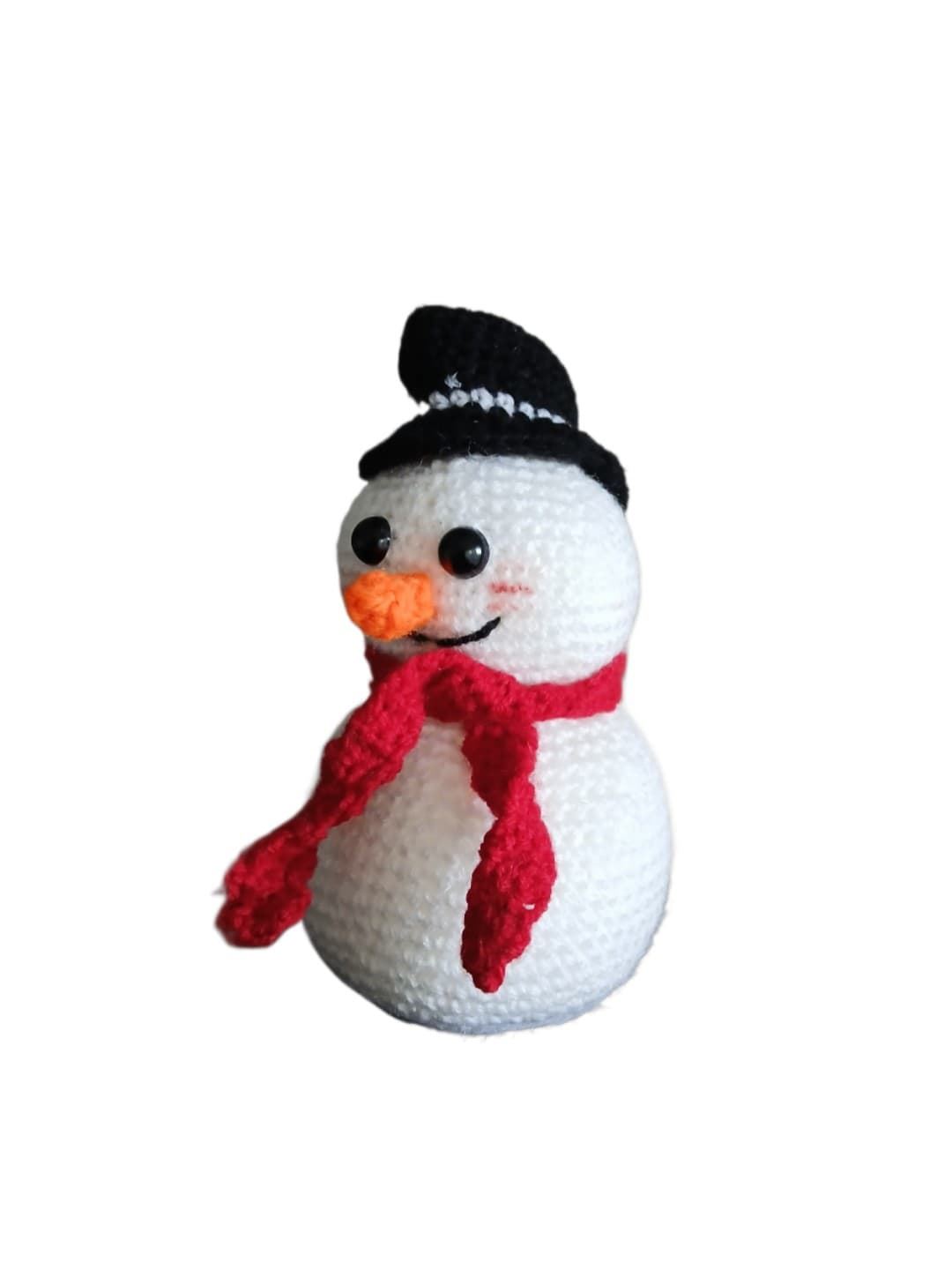 Peluche muñeco nieve navideño hecha a mano a ganchillo (amigurumi). - Imagen 2