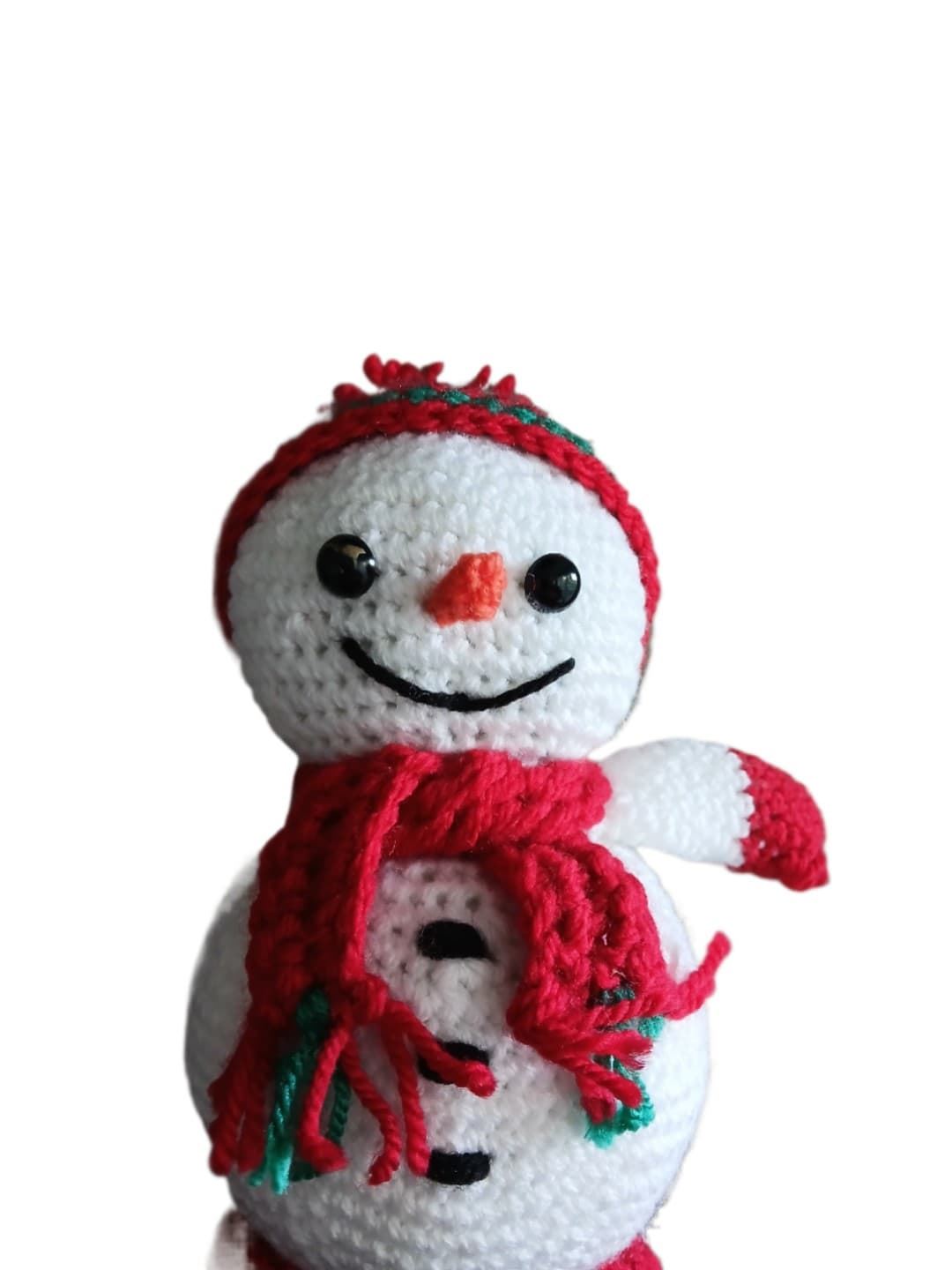 Peluche muñeco nieve navideño hecha a mano a ganchillo (amigurumi). - Imagen 4