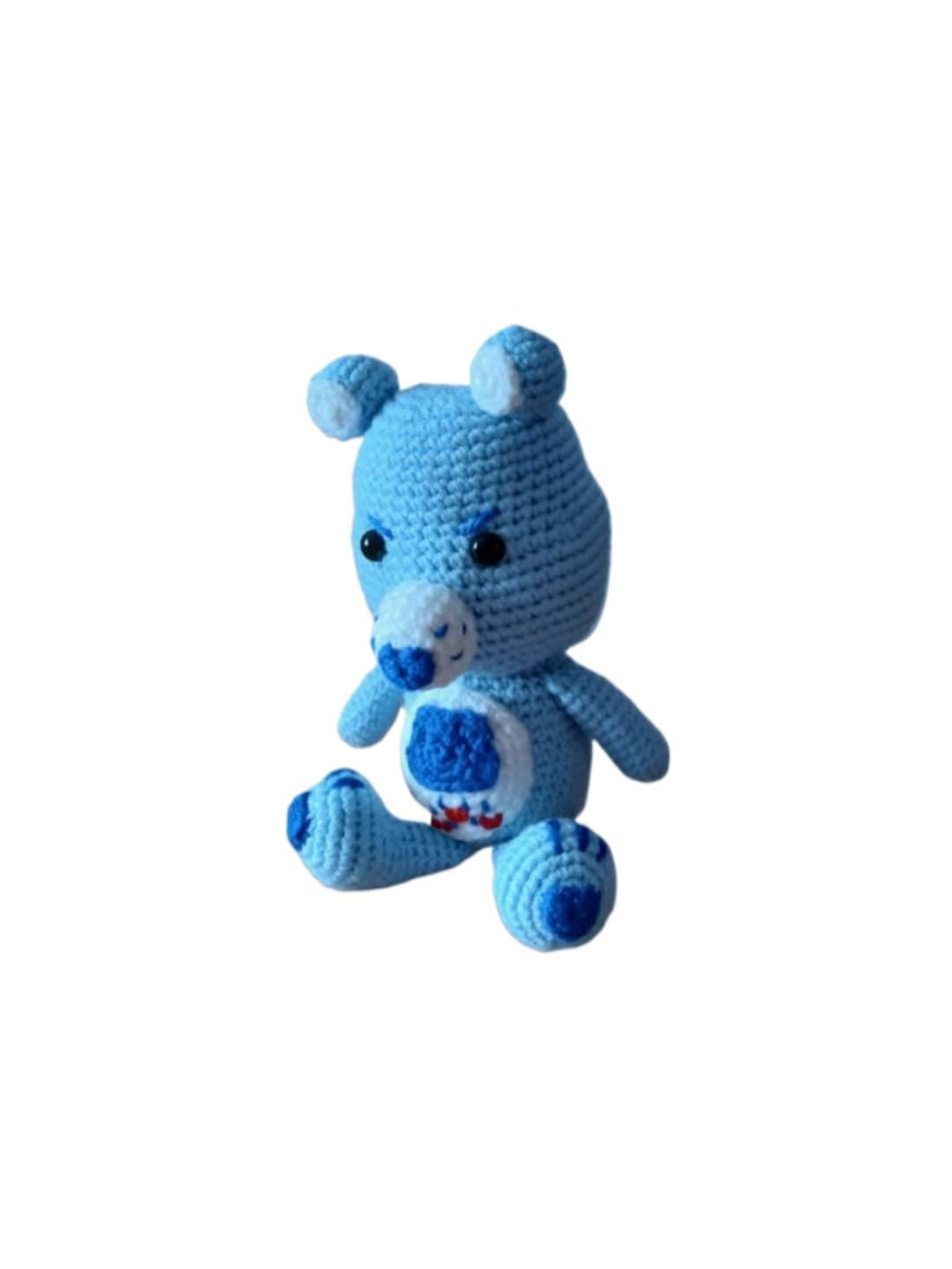 Peluche oso amoroso azul hecho a mano a ganchillo (amigurumi). - Imagen 3
