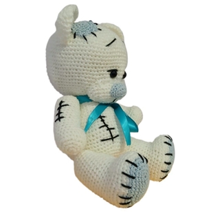 Peluche oso blanco hecho a mano a ganchillo (amigurumi). - Imagen 2