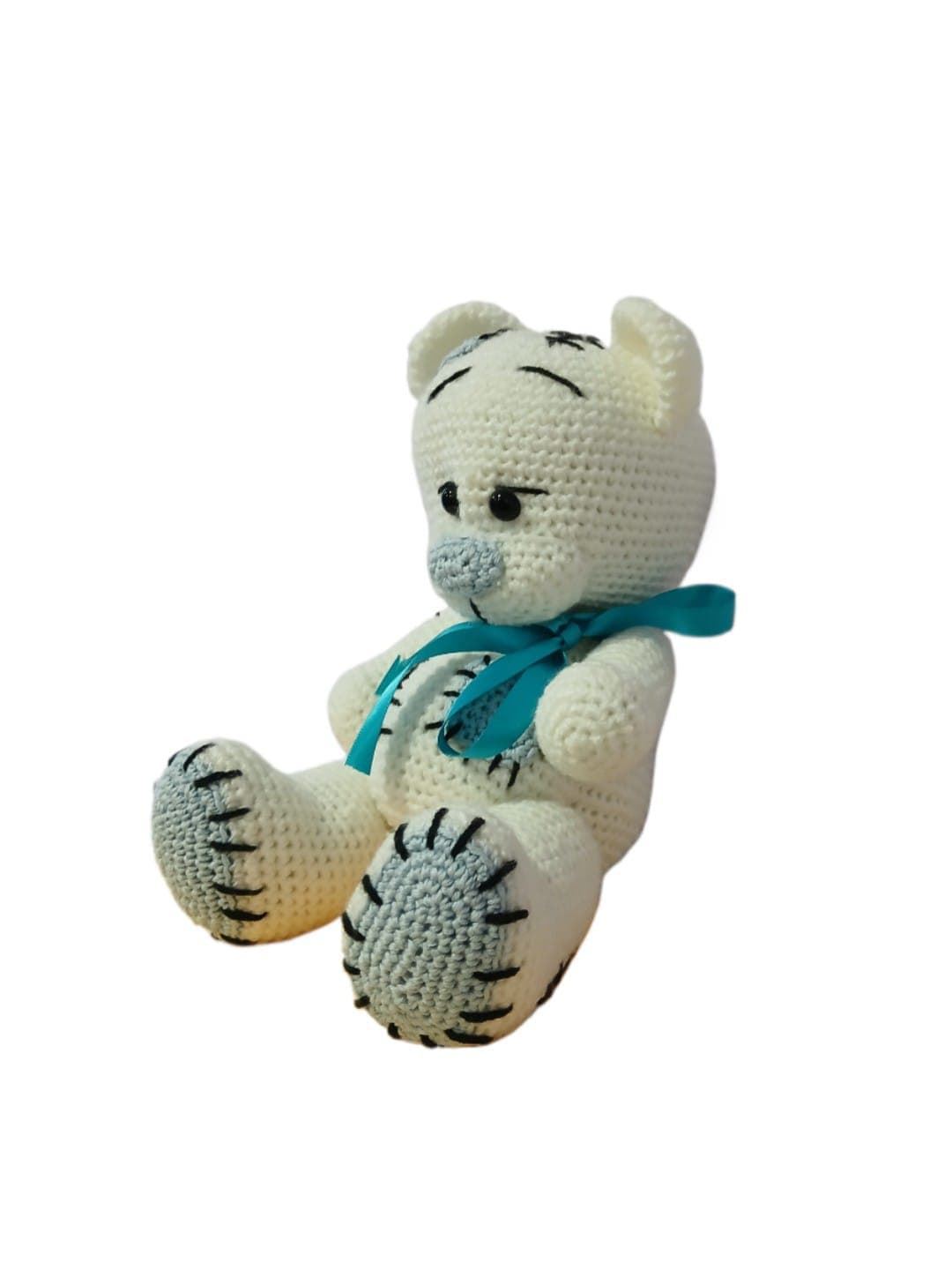 Peluche oso blanco hecho a mano a ganchillo (amigurumi). - Imagen 3