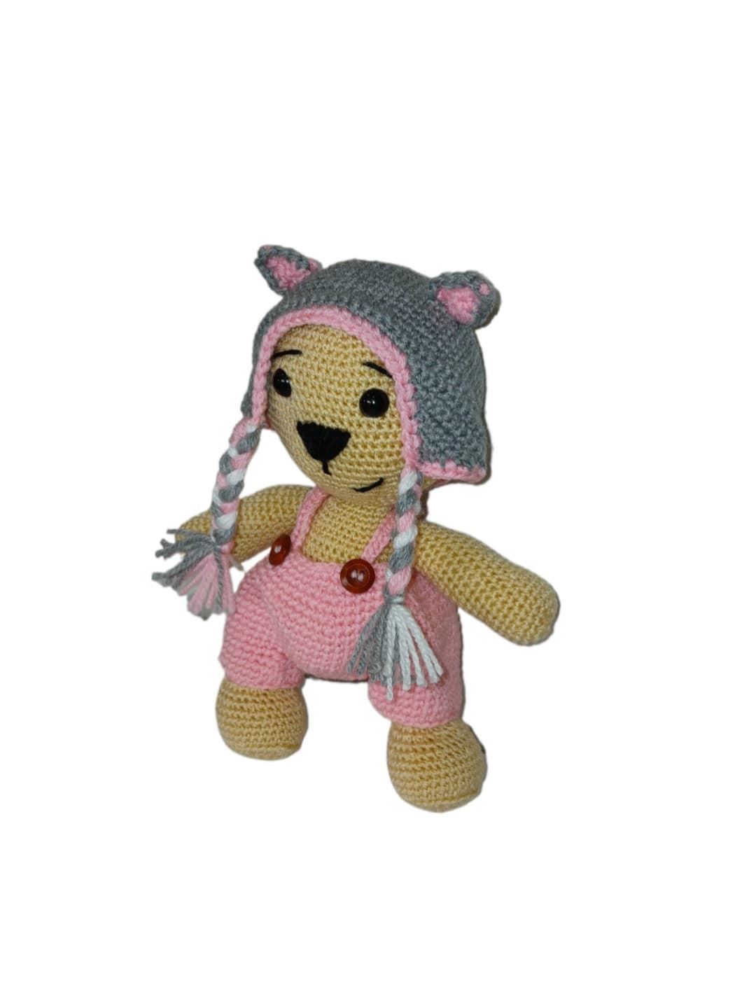 Peluche oso con pantalón y gorro gato hecho a mano a ganchillo (amigurumi). - Imagen 3
