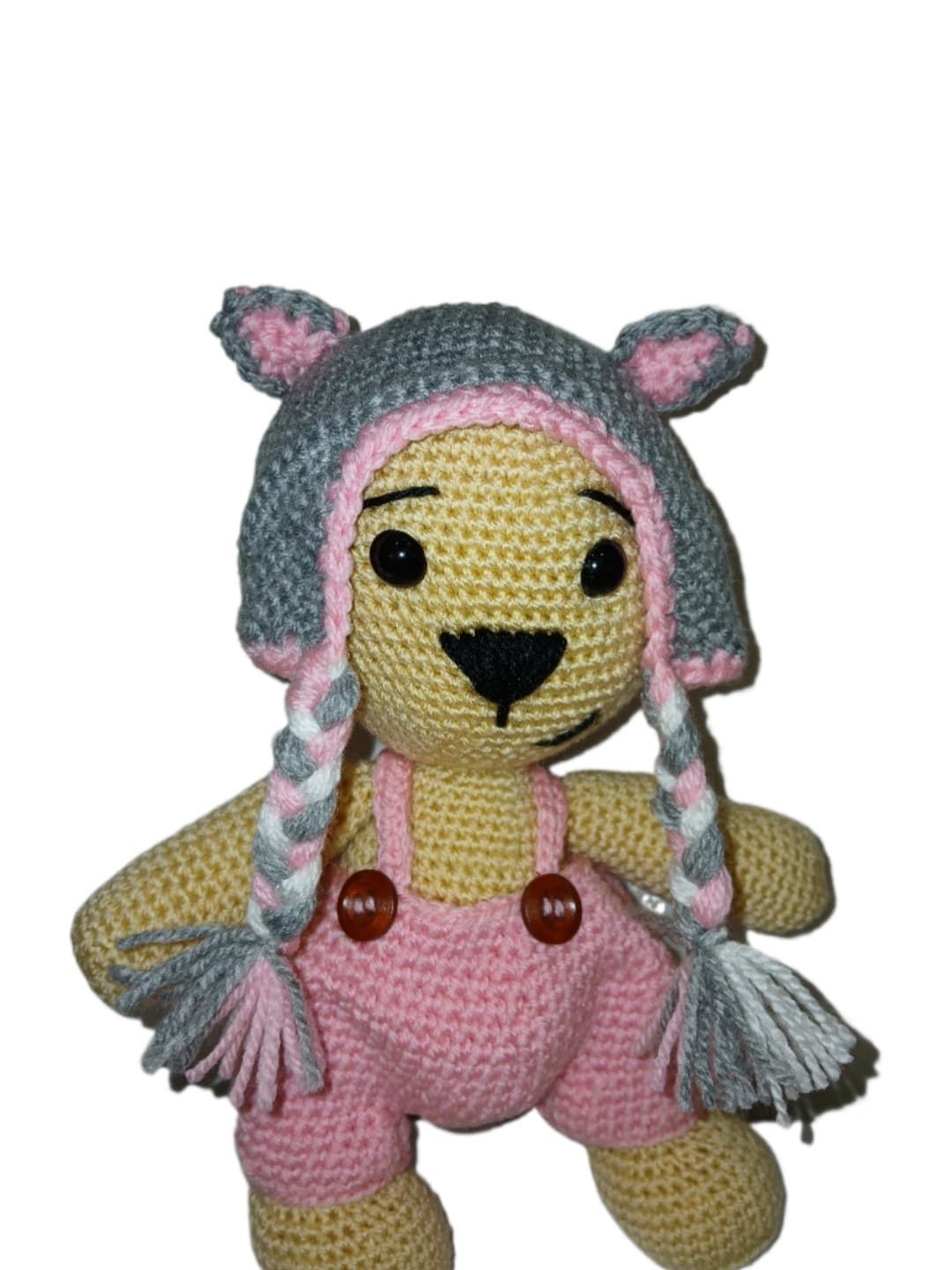 Peluche oso con pantalón y gorro gato hecho a mano a ganchillo (amigurumi). - Imagen 4
