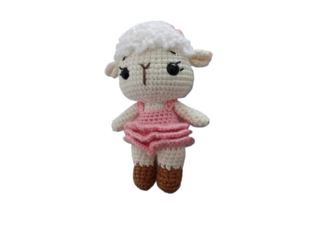 Peluche oveja con vestido rosa hecha a mano a ganchillo (amigurumi). - Imagen 2