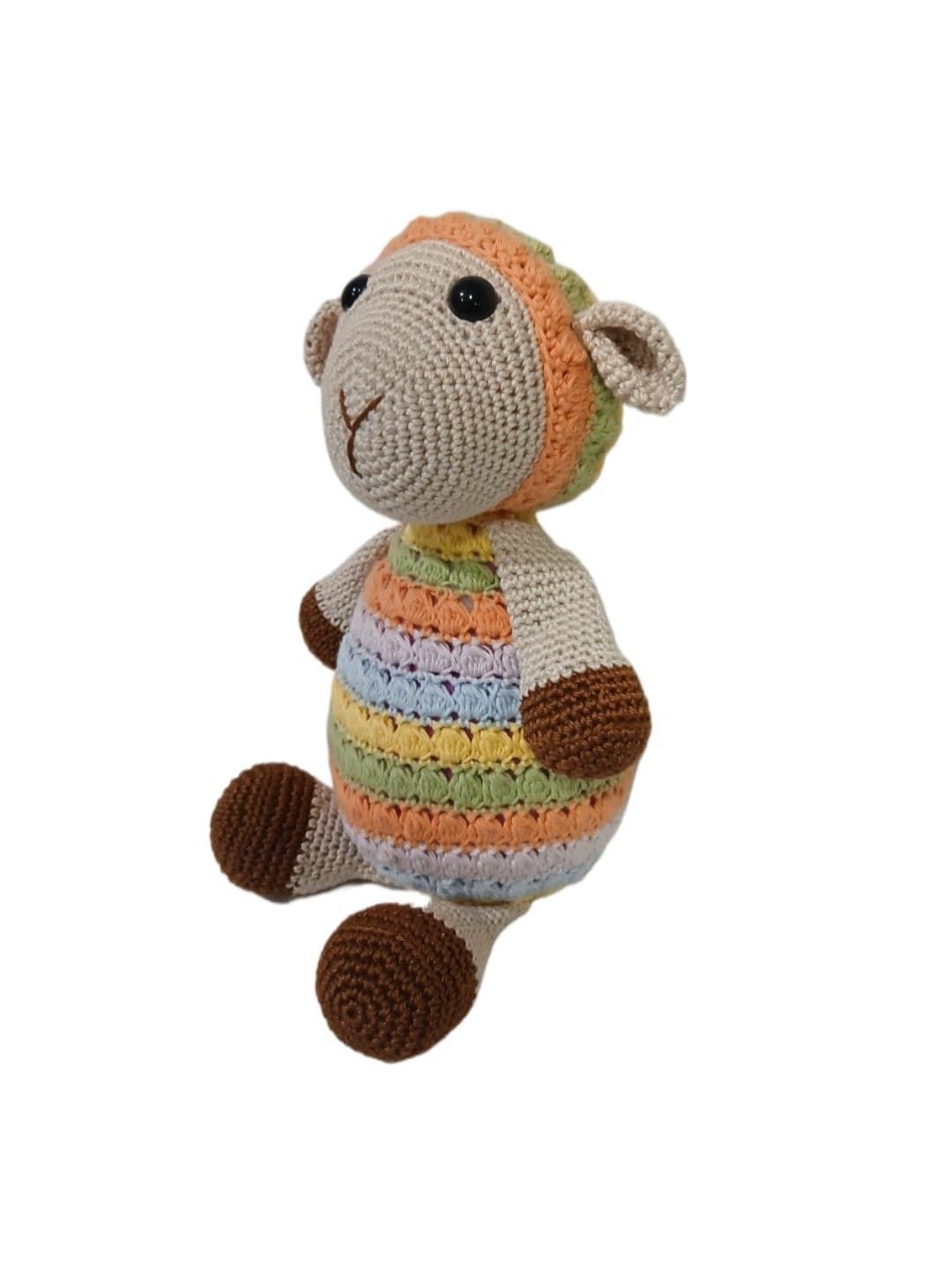 Peluche oveja de colores hecha a mano a ganchillo (amigurumi). - Imagen 3