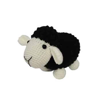 Peluche oveja negra hecha a mano a ganchillo (amigurumi). - Imagen 1