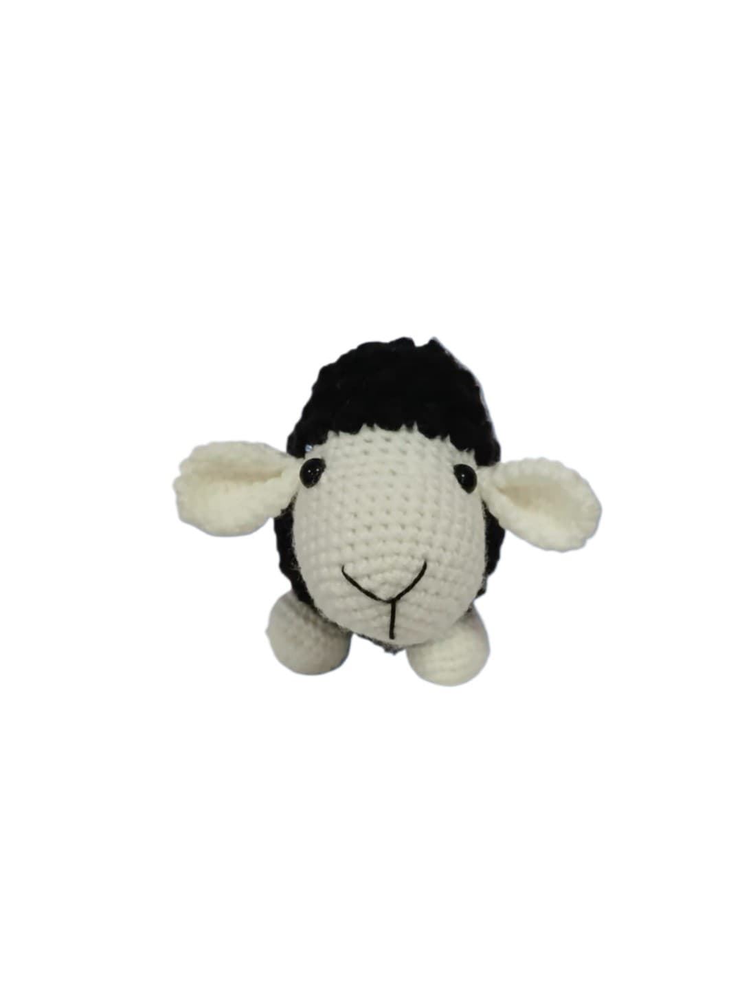 Peluche oveja negra hecha a mano a ganchillo (amigurumi). - Imagen 2
