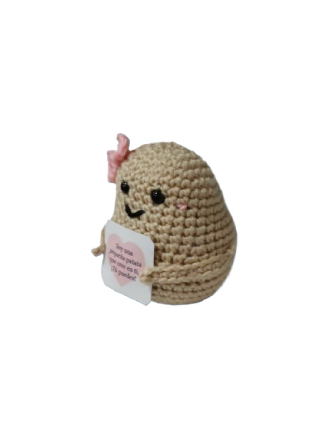 Peluche patata positiva con frase hecha a mano a ganchillo (amigurumi). - Imagen 2