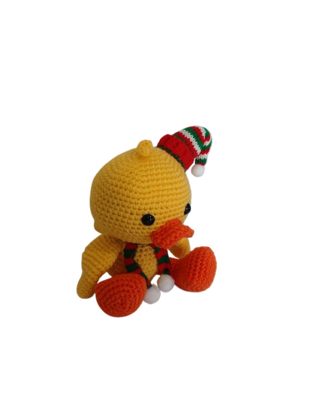 Peluche pato amarillo navideño navidad hecho a mano a ganchillo (amigurumi). - Imagen 2