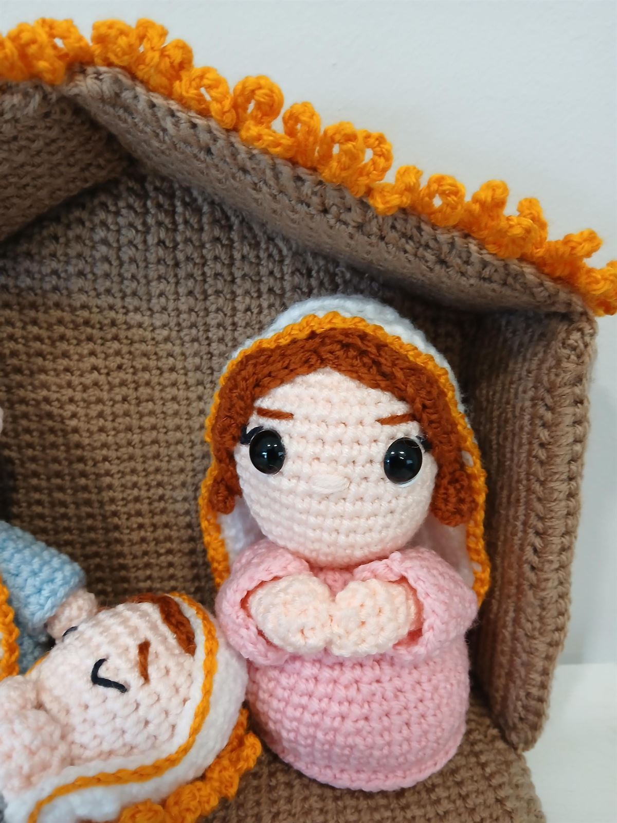 Peluche pesebre nacimiento hecho a mano a ganchillo (amigurumi). - Imagen 5