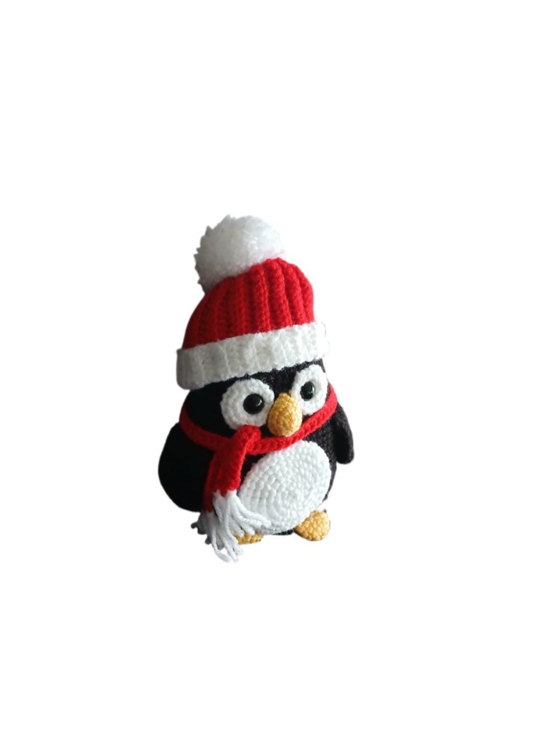 Peluche pingüino navideño hecho a mano a ganchillo (amigurumi). - Imagen 2