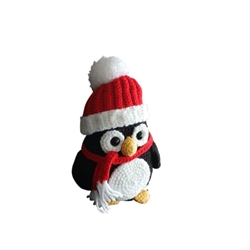 Peluche pingüino navideño hecho a mano a ganchillo (amigurumi). - Imagen 2