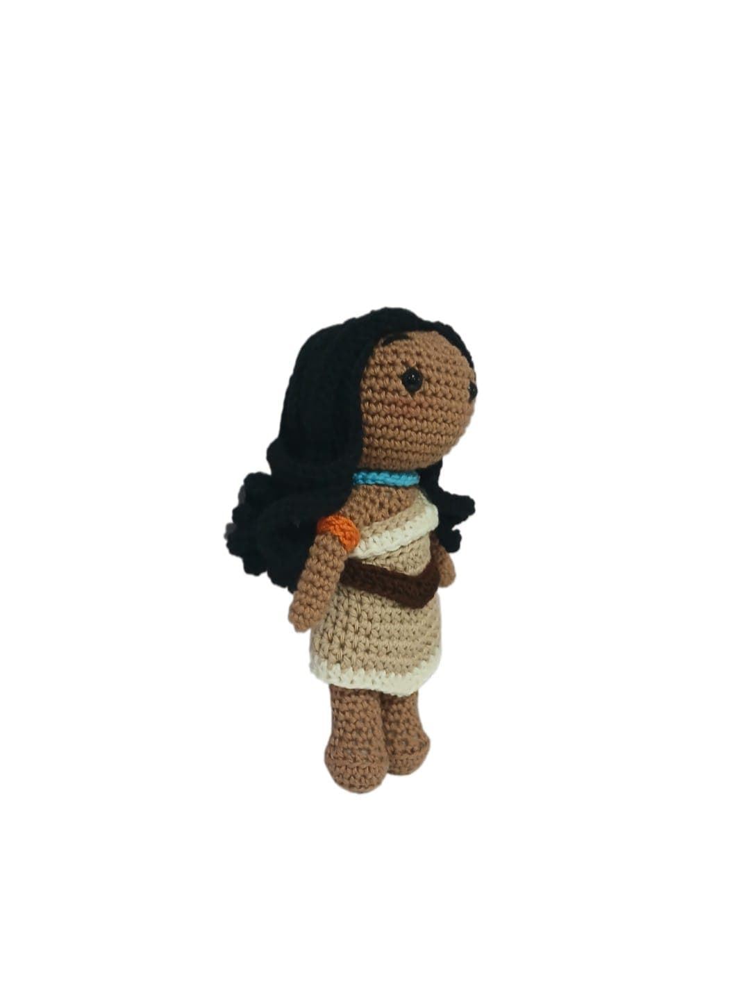 Peluche Pocahontas princesa disney hecha a mano a ganchillo (amigurumi). - Imagen 3