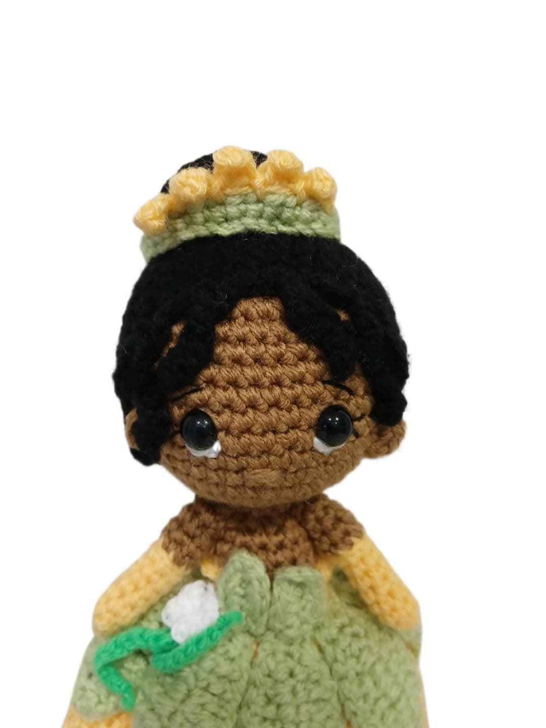 Peluche princesa tiana princesas disney hecha a mano a ganchillo (amigurumi). - Imagen 4