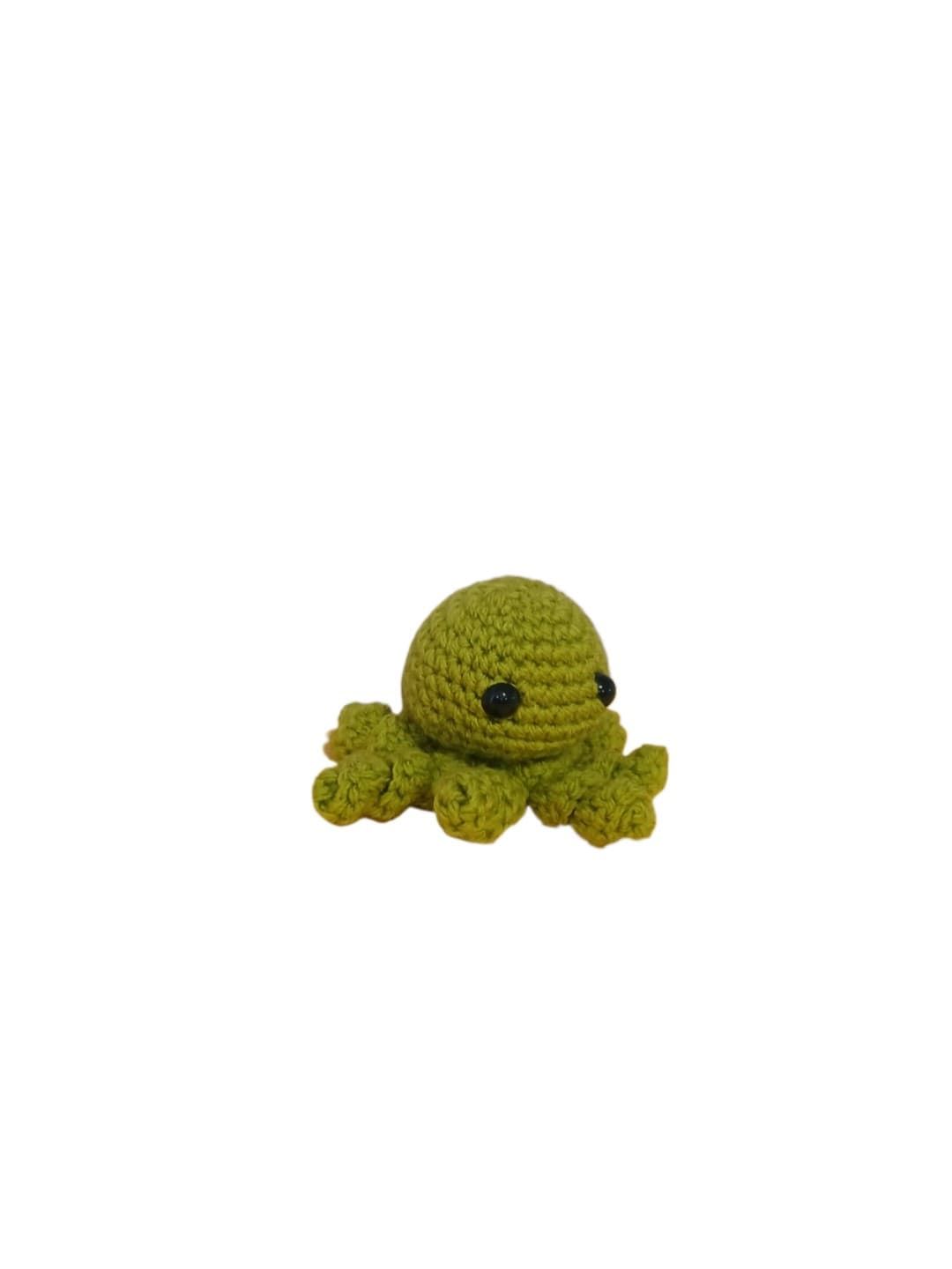Peluche pulpo amigurumi 8 cm verde - Imagen 2
