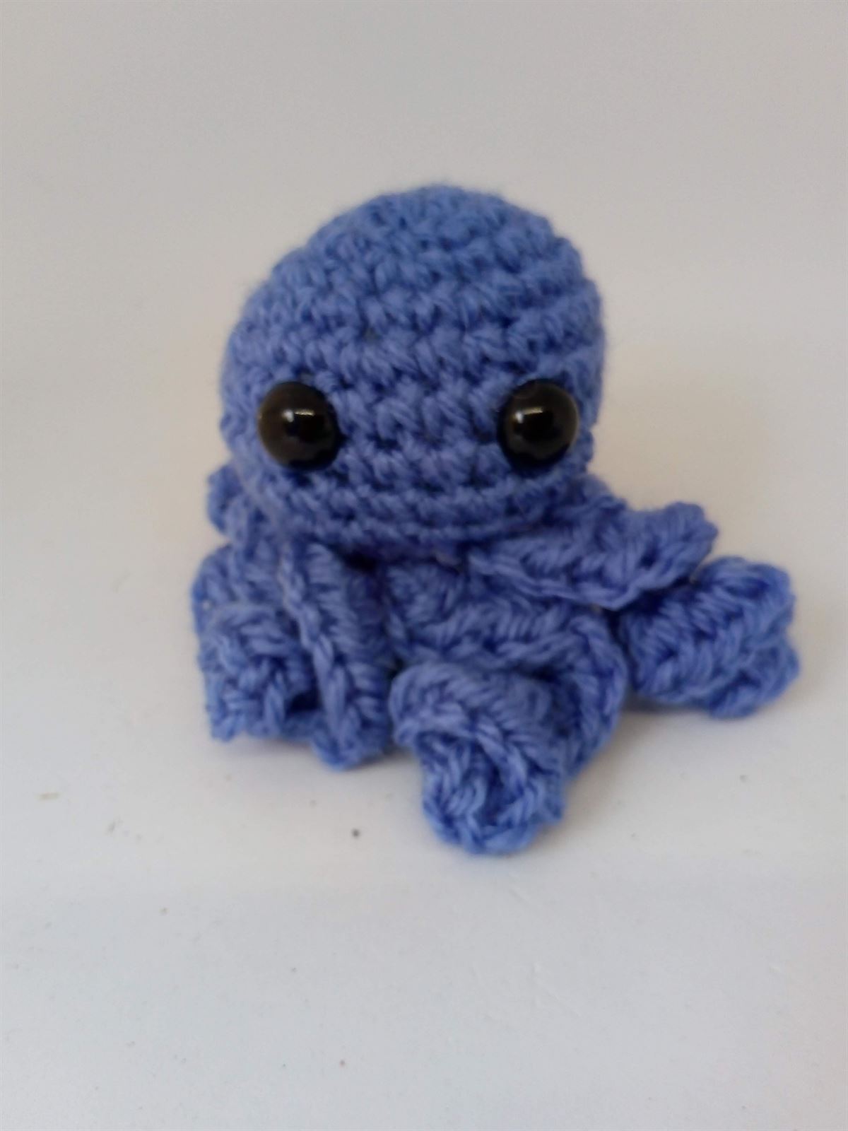 Peluche pulpo amigurumi 8 cm - Imagen 4