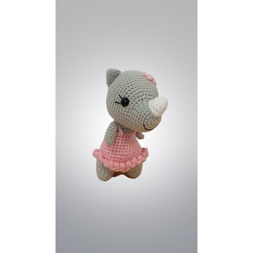 Peluche rinoceronte con vestido hecho a mano a ganchillo (amigurumi). - Imagen 2