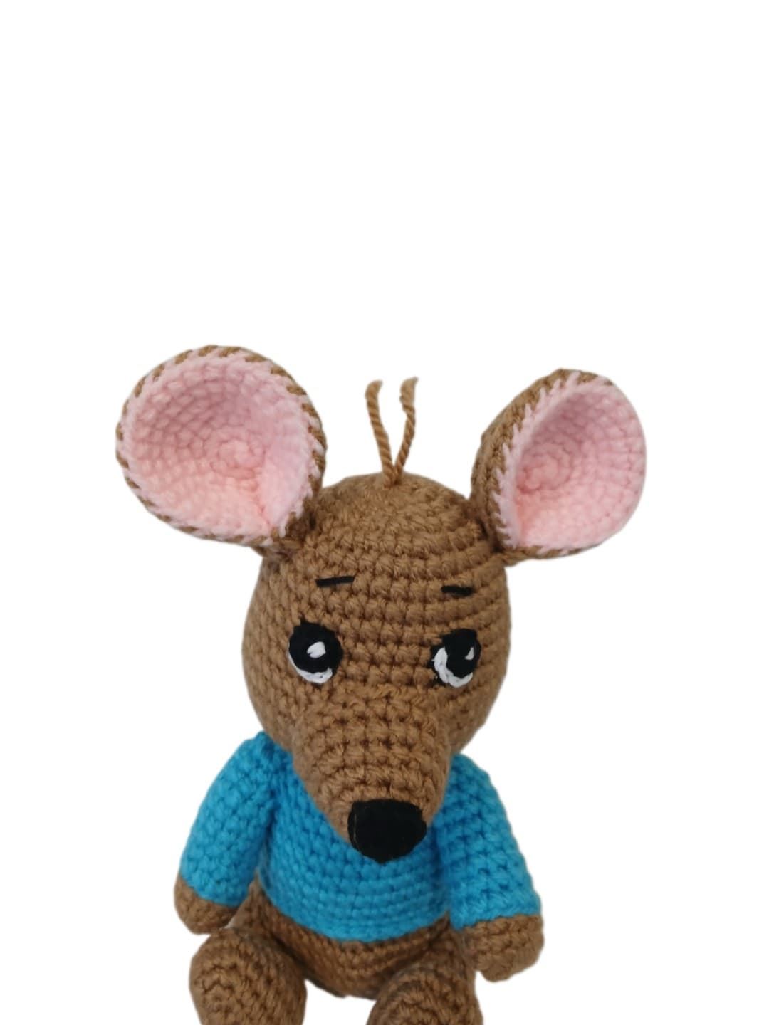 Peluche rito canguro de winnie pooh hecho a mano a ganchillo (amigurumi). - Imagen 4