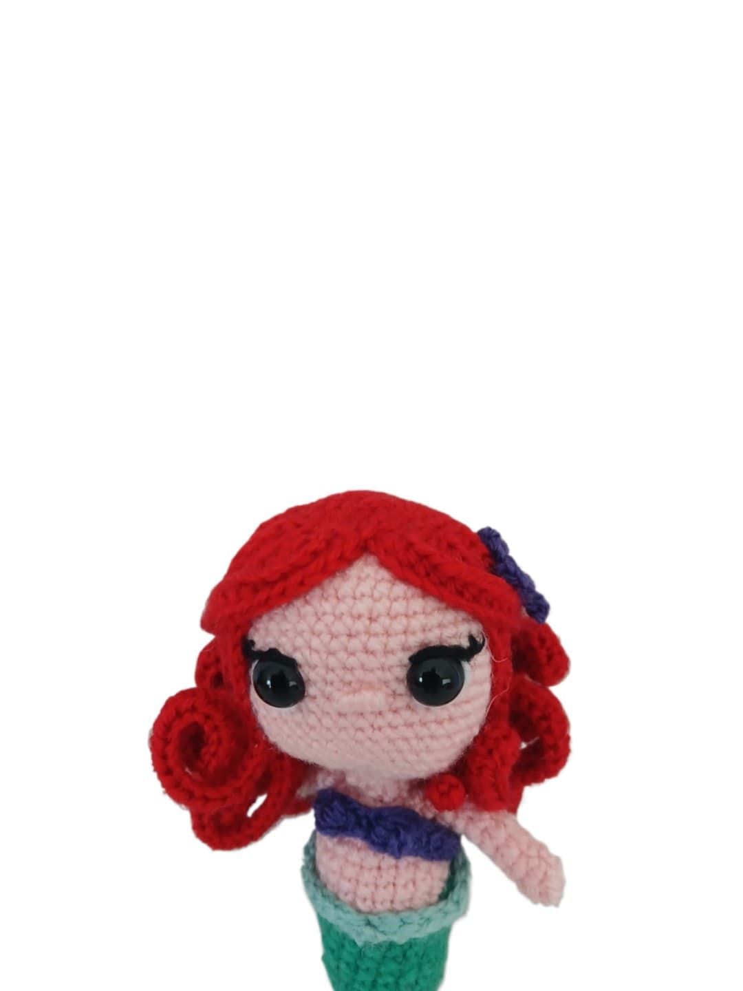Peluche sirenita princesa hecha a mano a ganchillo (amigurumi). - Imagen 4