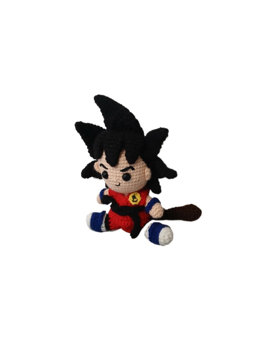 Peluche songoku dragon ball hecho a mano a ganchillo (amigurumi). - Imagen 2
