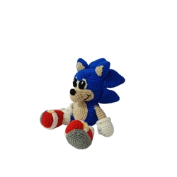 Peluche sonic hecho a mano a ganchillo (amigurumi). - Imagen 2