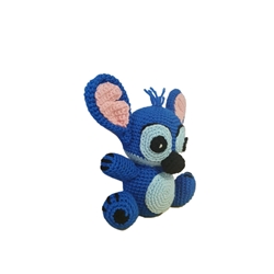 Peluche stitch hecho a mano a ganchillo (amigurumi). - Imagen 2