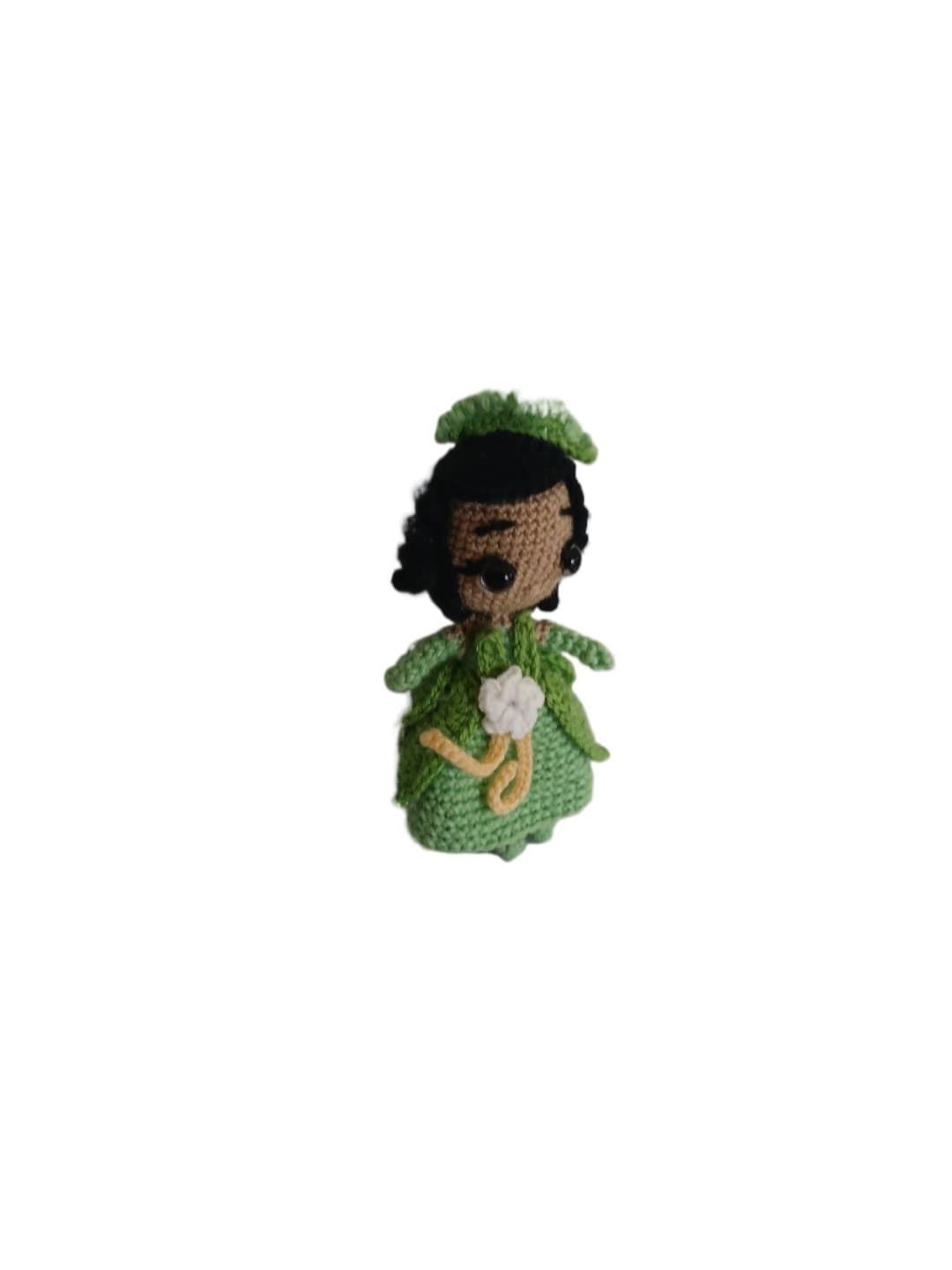 Peluche tiana princesa hecha a mano a ganchillo (amigurumi). - Imagen 2