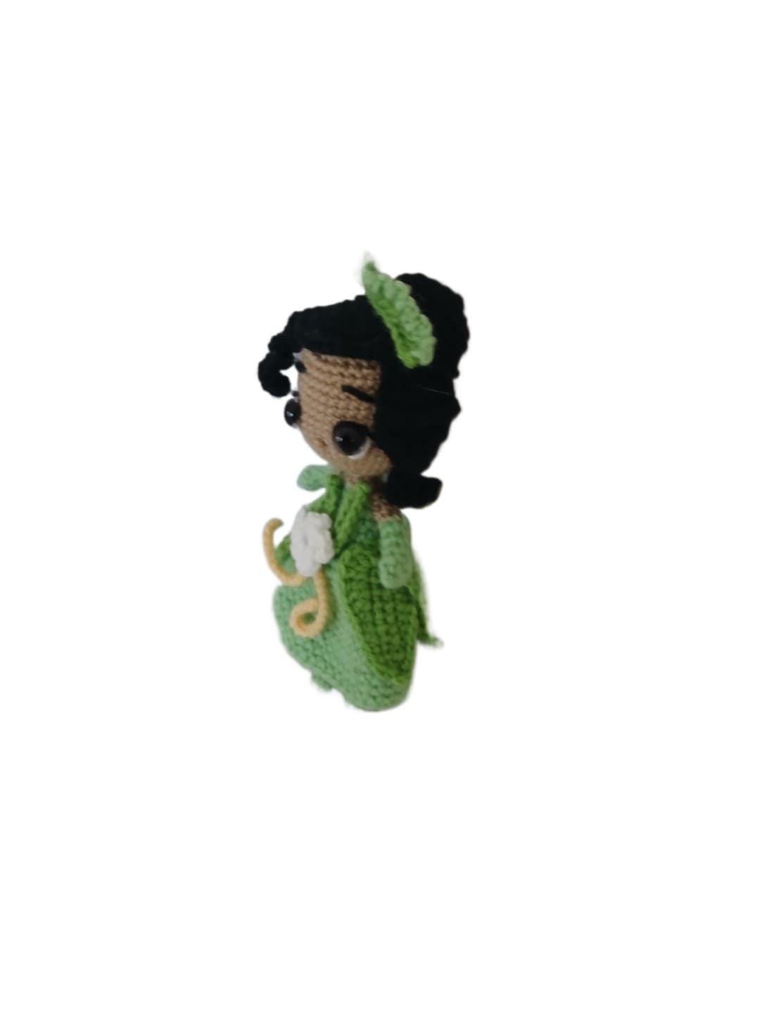 Peluche tiana princesa hecha a mano a ganchillo (amigurumi). - Imagen 3
