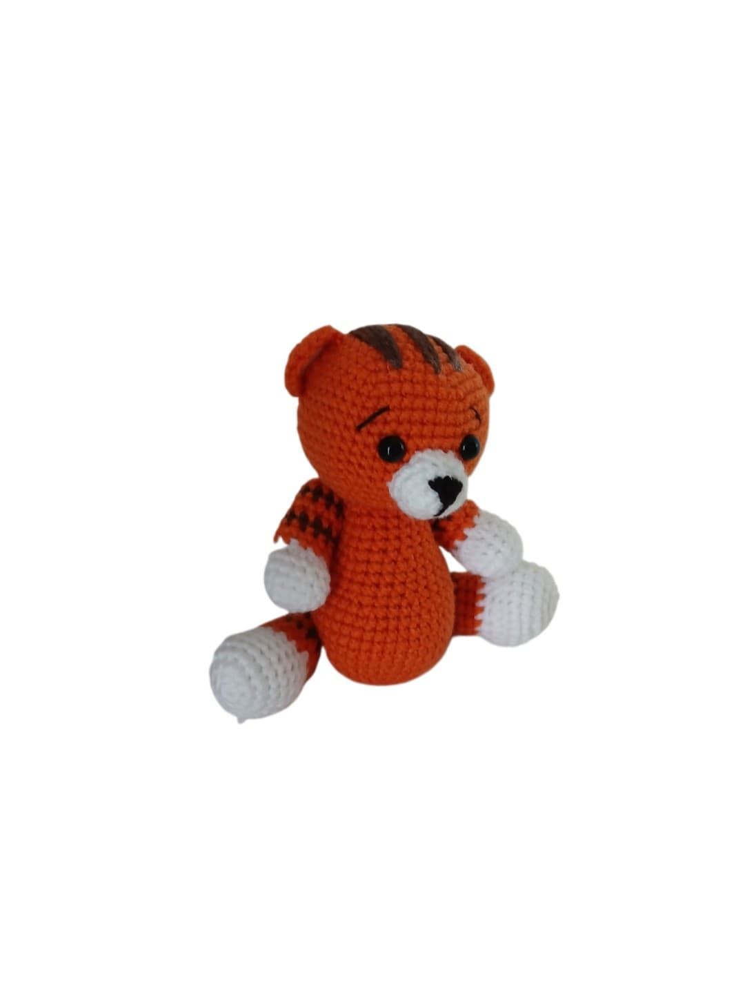 Peluche tigre hecho a mano a ganchillo (amigurumi). - Imagen 3